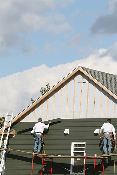 How To Choose The Right Materials for Your Siding Installation in 'Esparto, CA